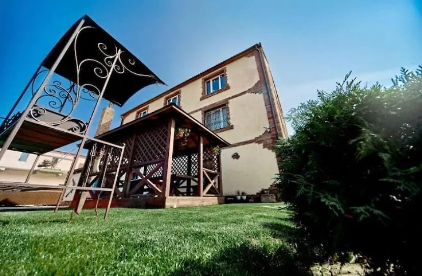 Изумрудная Резиденция,Лозовая 27 Holiday home Kyiv